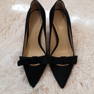 Black Ann Taylor Bow Pumps